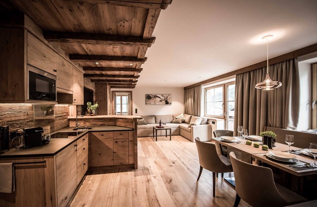 Type 4 - 2 bedrooms, two double beds, 4-6 pax - Pepi's Suites Lechtal