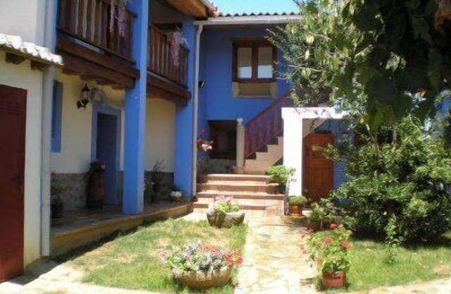 Typical Leonese farmhouse completely renovated with garden and pool