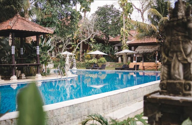 Ubud Hotel & Cottages