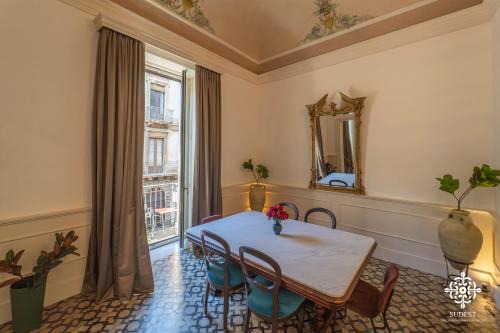 Umberto Charming Home - Elegante dimora in centro