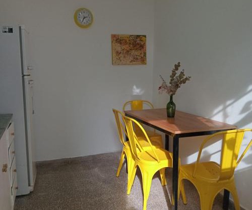 Una casita en la loma