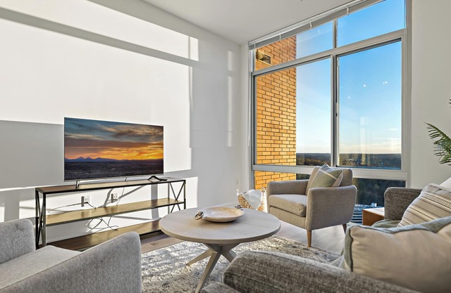 Unique Collection | Luxury | Tysons | Rooftop Pool