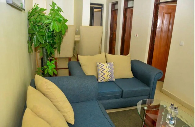 unique1 bedroom serviced apart. with wifi, R605nn