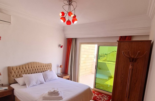 Unparalleled Elegant Apartment