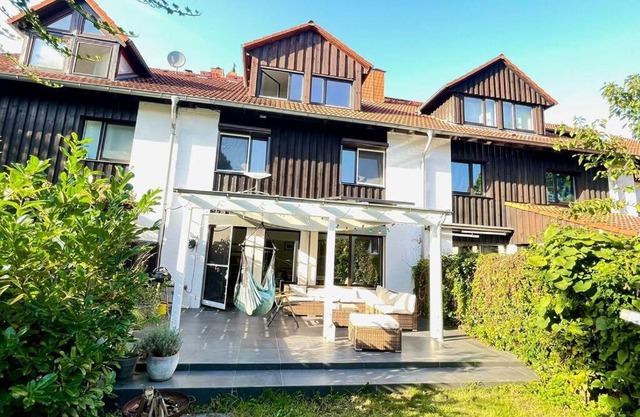 Unterkunft für Familien und Gruppen in Seenähe mit Garten