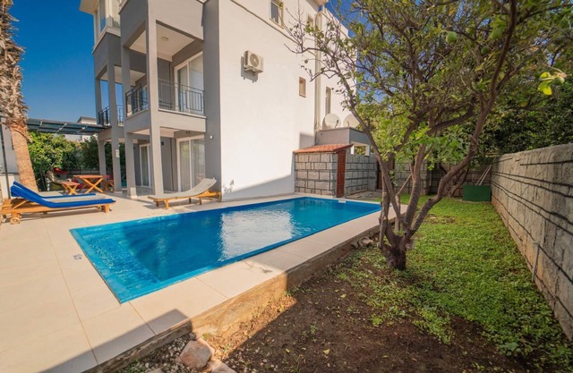 UNUTULMAZ ZAMANLAR YAŞAYABİLECEĞİNİZ GÜN BATIMI VE DENİZ MANZARALInPATARA EVLERİ