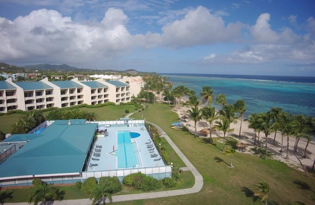 Updated/Beautifully Decorated Club St. Croix Condo - 2 Beds/2 Baths ON THE BEACH