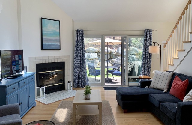 Updated Brewster Townhome in Ocean Edge Resort, Nearby Beaches + Cape Charm
