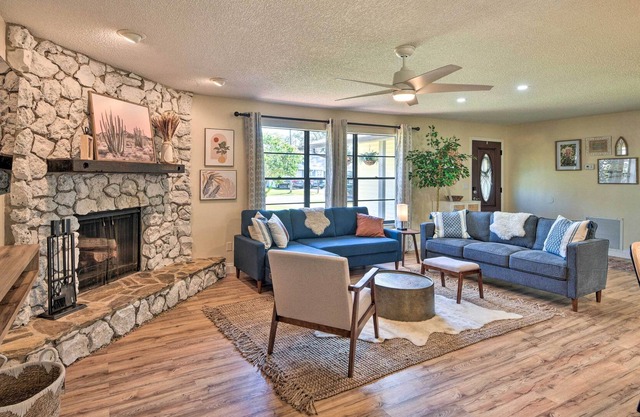 Updated Palm Coast Home, 6 Mi to Beach!