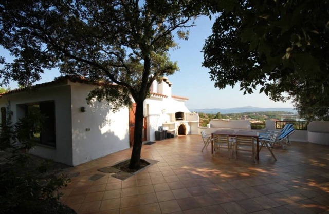 Upper floor of Villa Carlotta - La Conia, CANNIGIONE.