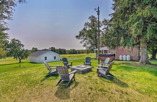 Upscale Country Home w/Fire Pit in Taneytown!