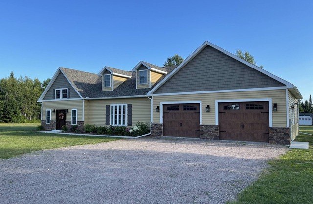 Upstate Hideaway Hot Tub,Atv,skiing,snowmobiling, hiking,relaxing,heated garage