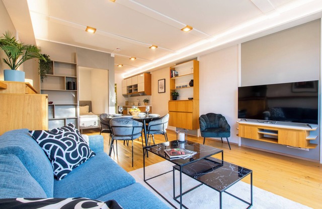Uptown Hotel Apartments
