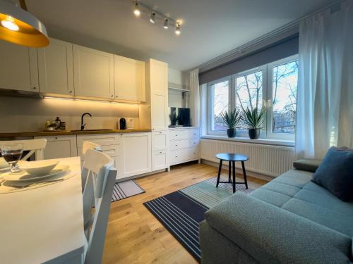 URBAN APARTMENTS Studio No 4A, FREE PRIVATE PARKING, Self CHECK-IN