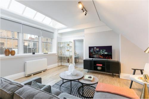 Urban Chic - Dorset Street