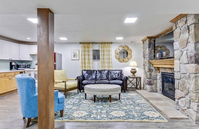 Urban Retreat with Modern Comforts & Pets Welcome!