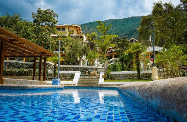 Uzhupud Garden Hotel & Lodge