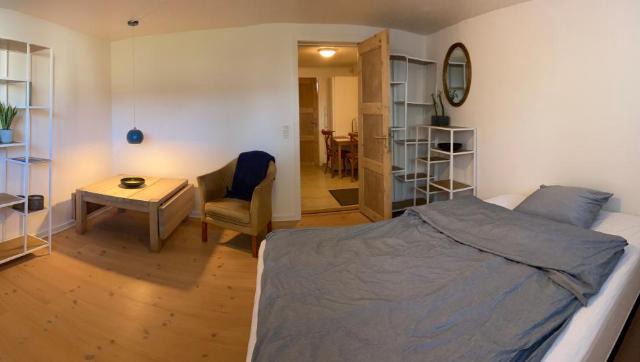 Værelse med eget køkken og bad
