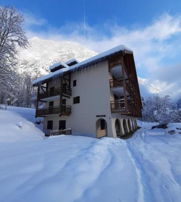 Vénosc-Les 2 Alpes , Rez de jardin