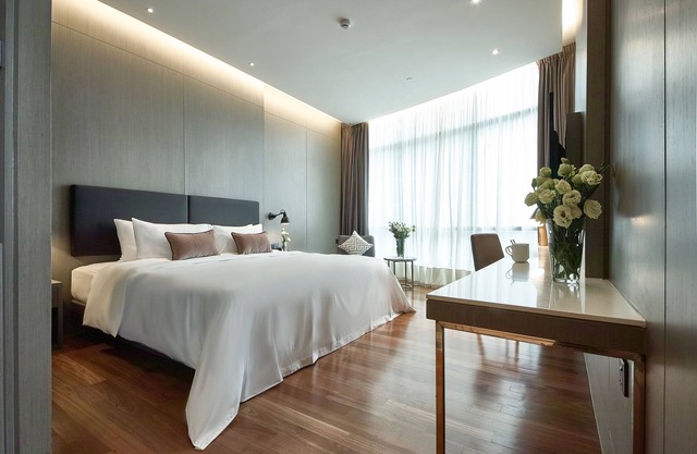 V E Hotel & Residence