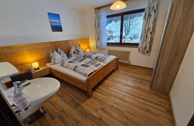 Vacation apartment 2 - Holiday home Strickner