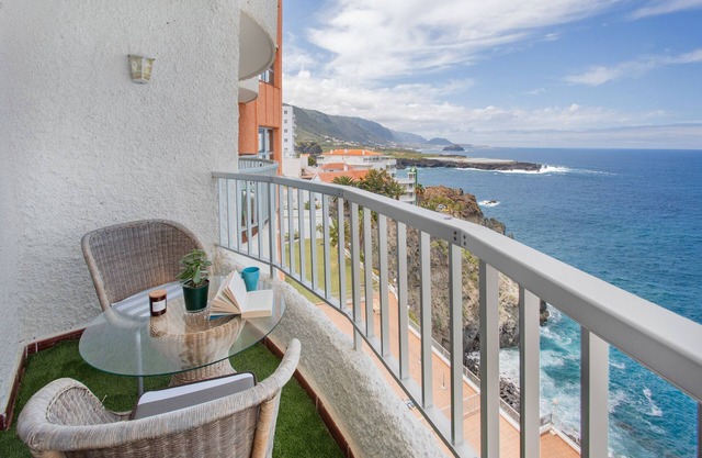 Vacation Apartment 'Live San Marcos' with Sea View, Private Terrace and Wi-Fi