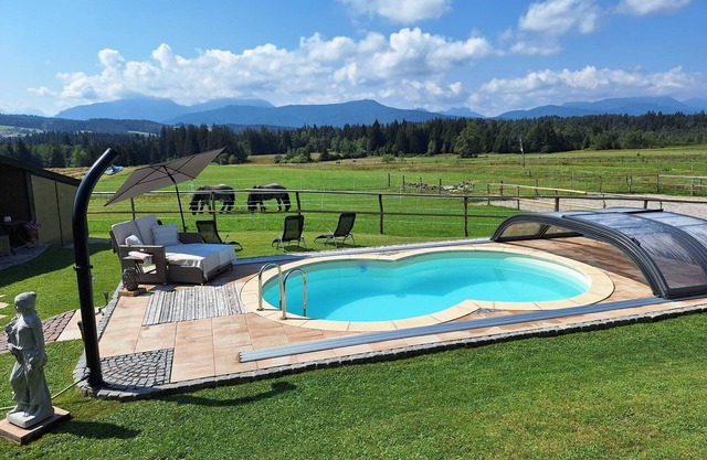 Vacation apartment Abendsonne, 43 m², balcony, pool, WLAN