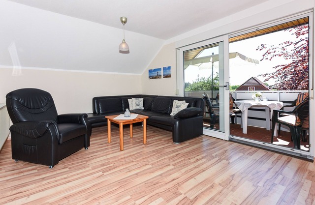 Vacation apartment Leuchtturm - Ferienhof Gerdes in Utgast