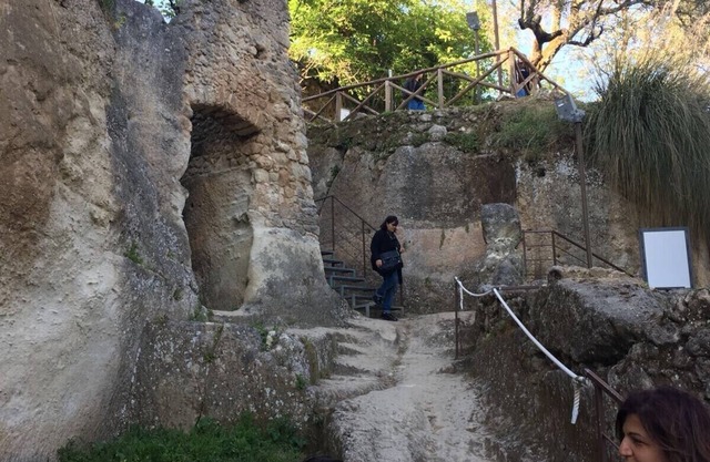 Vacation at the caves of the sbariati