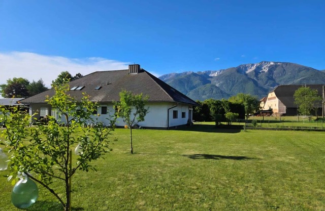 Vacation cottage Petzenblick