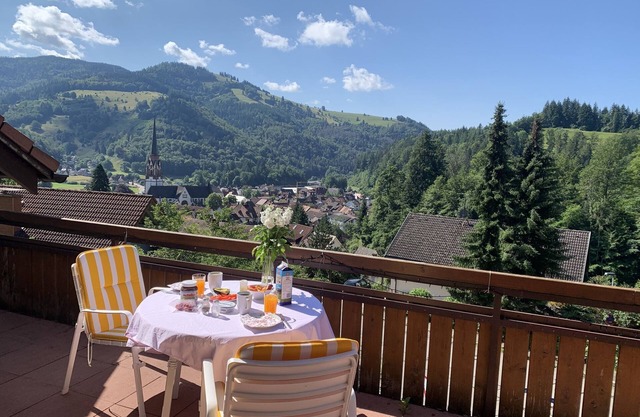 Vacation apartment/apartment for 4 guests with 140m² in Schönau in the Black Forest (264655)