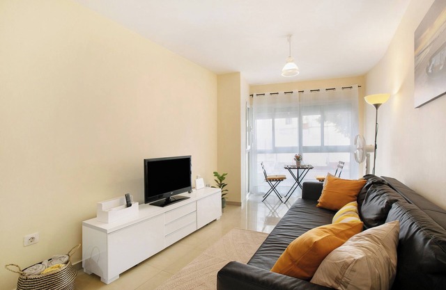 Vacation Apartment 'Leonor San Andrés' with Sea View and Wi-Fi