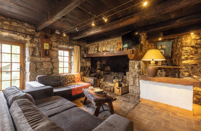 Vacation Home "Les Grisiéres" with Mountain View & 2 Private Terraces