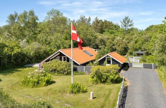 Vacation home "Bryde" - 11km from the sea in Western Jutland in Oksbøl - 4 persons, 2 bedrooms