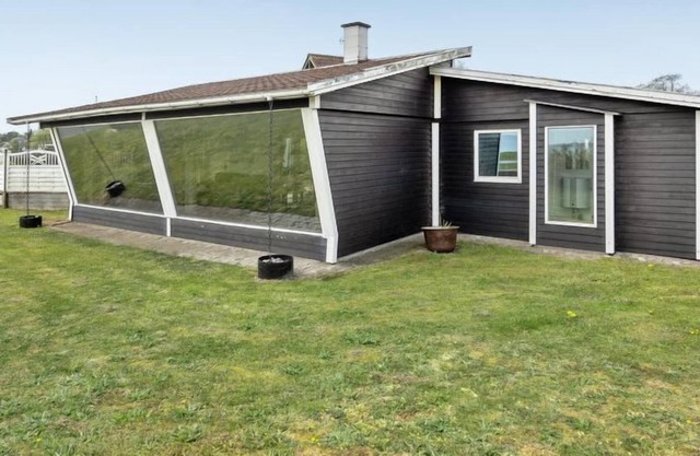 Vacation home "Fridgerd" - 25m from the sea in SE Jutland in Broager - 6 persons, 3 bedrooms