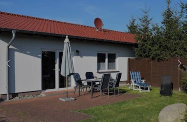 Vacation home in a quiet location, 200m from the nature reserve lake, Mönchshof 13b, with WLAN