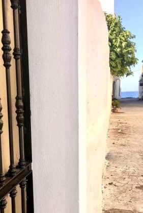 Vacation home meters from the sea