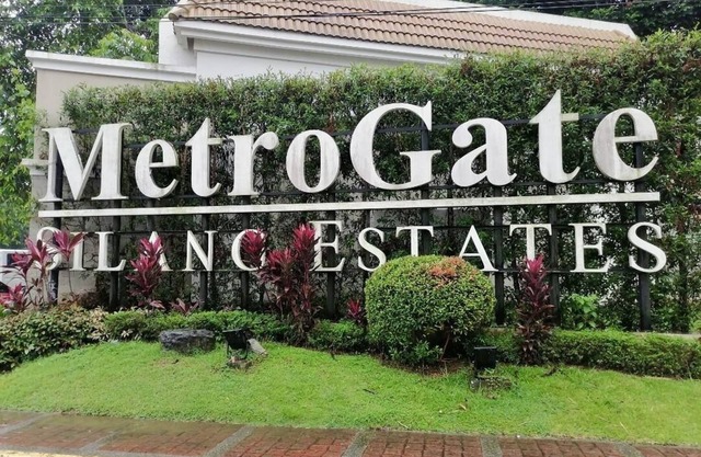 Vacation Home Metrogate Silang EstatenCozy and Beautiful environment