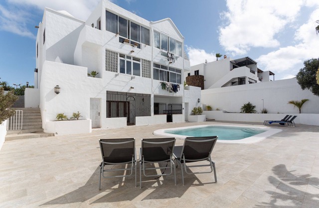 Vacation Home 'Queen Vetusta -Pool and Tennis' with Shared Pool, Shared Terrace and Wi-Fi