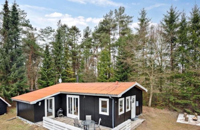Vacation home "Tole" - 8km from the sea in Djursland and Mols in Glesborg - 6 persons, 3 bedrooms