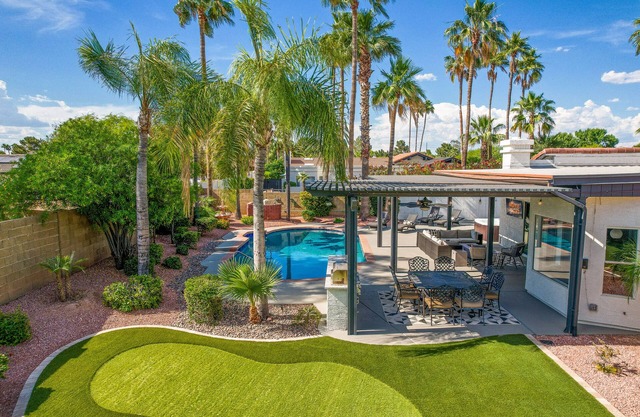 Vacation in Style at the Desert Palms with 3 Primary Suites, Heated Pool, More!