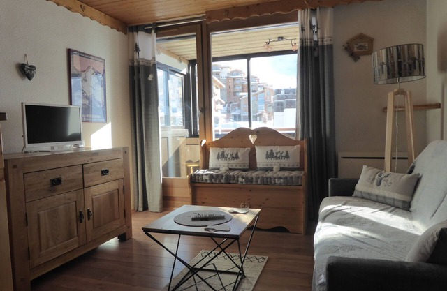 * * Val Thorens Charming apartment for 4 people - Residence Le Schuss