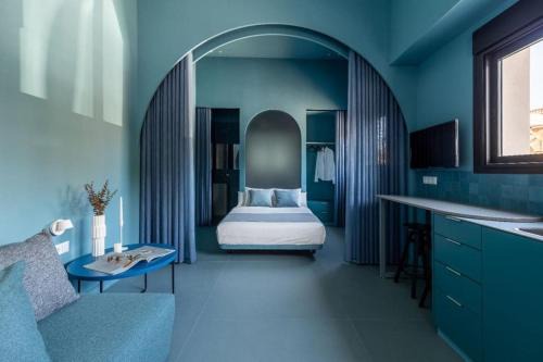 Valencia Malvarossa beach point blue