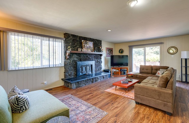 Vallejo Vacation Rental Close to Wine & Outdoors
