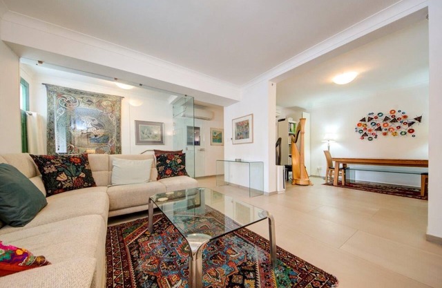 Valletta Superb 3 Bedroom Maisonette