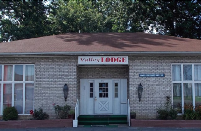 Valley Lodge Motel
