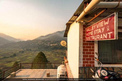 Valley View Homestay Kausani