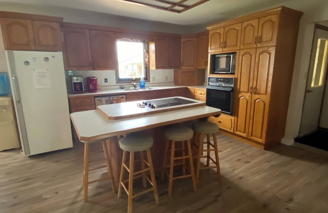 Valleyview Farmhouse