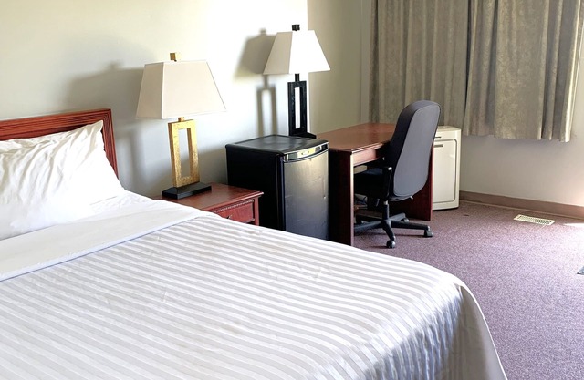 Value Stay Clean Room at Castle Motel