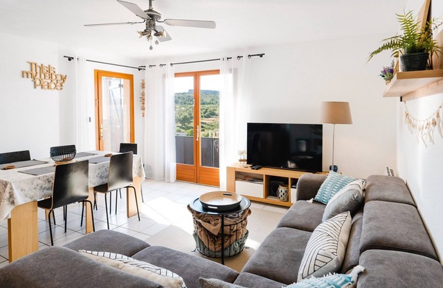 VC9 2-Bedroom pavilion renovated